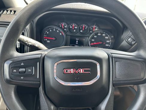 Used 2022 GMC Sierra 2500 Pro w/ Convenience Package RWD image 29