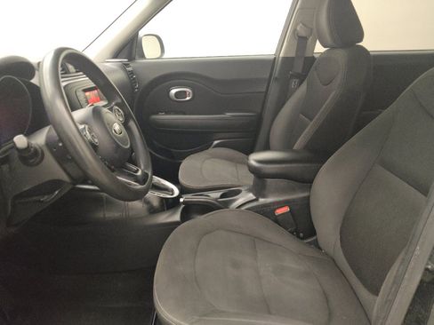 Used 2015 Kia Soul FWD image 17