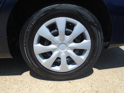 Used 2011 Toyota Corolla LE FWD image 20