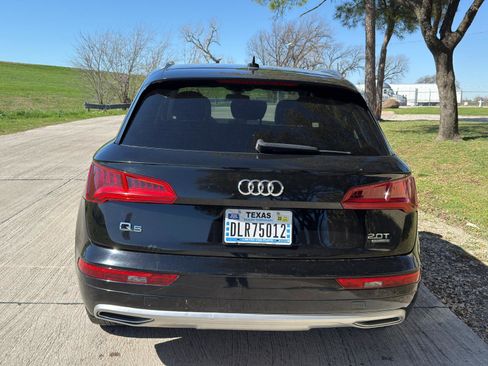Used 2018 Audi Q5 2.0T Premium image 5