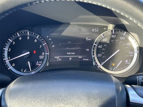 Certified 2022 Toyota Highlander Platinum image 38