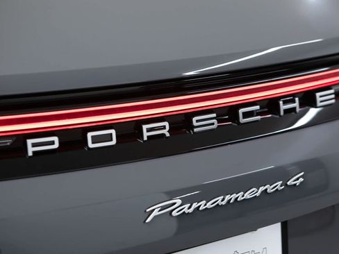 New 2026 Porsche Panamera 4 AWD/4WD image 37