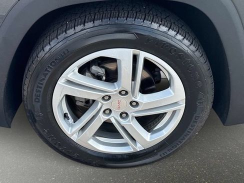 Used 2020 GMC Terrain SLE w/ Driver Convenience Package FWD image 10