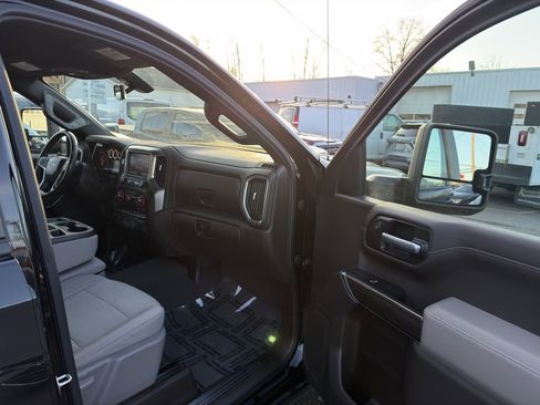 Used 2020 Chevrolet Silverado 1500 LT w/ All-Star Edition image 25