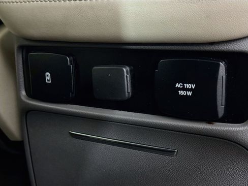 Used 2020 Lincoln Navigator L Reserve RWD image 41
