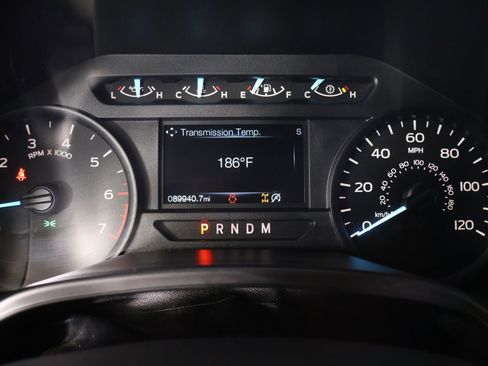 Used 2018 Ford F150 XL w/ Equipment Group 101A Mid AWD/4WD image 4