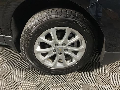 Used 2021 Chevrolet Equinox LT AWD/4WD image 39