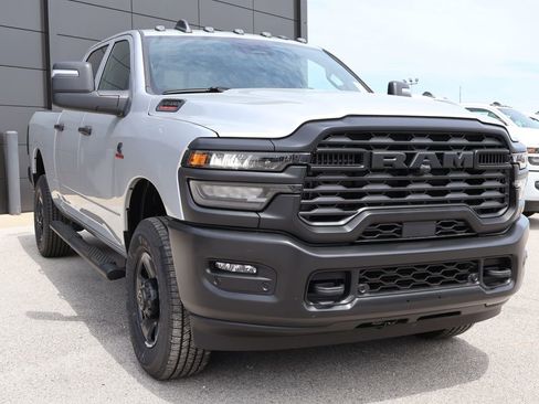 New 2026 RAM 3500 Tradesman AWD/4WD image 6