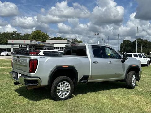 Used 2022 GMC Sierra 2500 SLT w/ SLT Convenience Package image 8