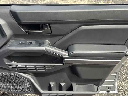 New 2026 Toyota Tacoma SR5 AWD/4WD image 18