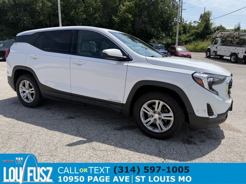 Used 2018 GMC Terrain SLE FWD image 1