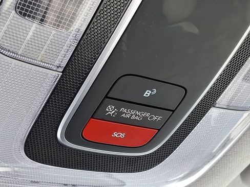 Used 2024 Hyundai Kona SEL AWD/4WD image 24