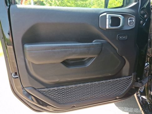 Used 2023 Jeep Wrangler Unlimited Sport AWD/4WD image 14