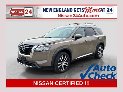 Certified 2023 Nissan Pathfinder Platinum AWD/4WD image 1