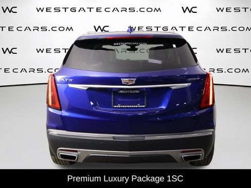Used 2023 Cadillac XT5 Premium Luxury w/ Technology Package FWD image 4