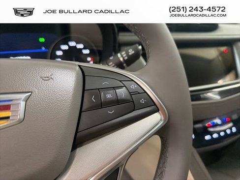 New 2026 Cadillac XT5 Premium Luxury w/ Driver Assist Package FWD image 16