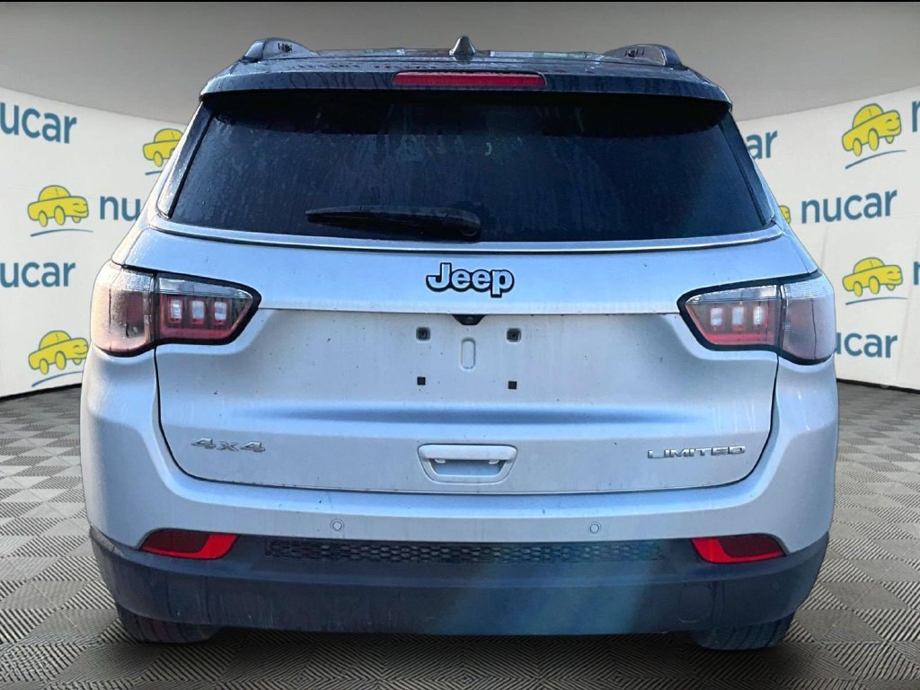 Used 2025 Jeep Compass Limited AWD/4WD image 3