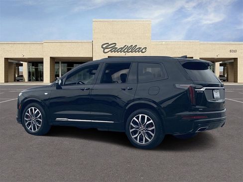 Used 2024 Cadillac XT6 Sport w/ Platinum Package image 7