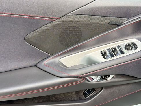 Used 2023 Chevrolet Corvette Stingray Convertible w/ Z51 Performance Package RWD image 12