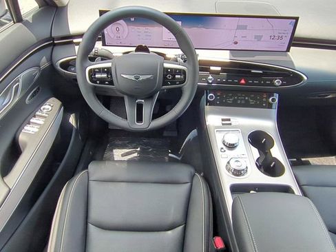 New 2026 Genesis GV70 2.5T Advanced AWD/4WD image 11