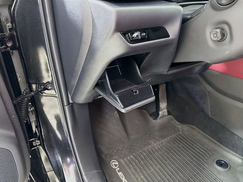 Certified 2025 Lexus NX 350 AWD w/ Accessory Package (2T) image 10