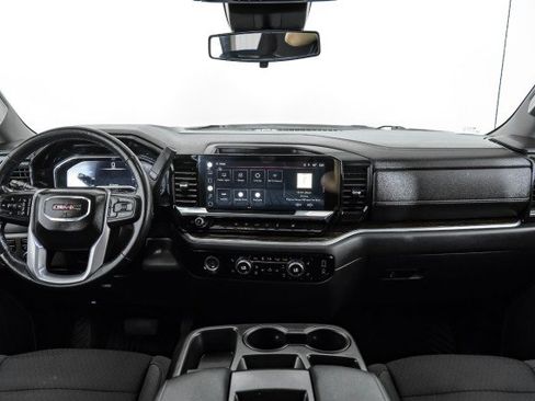 Used 2022 GMC Sierra 1500 Elevation AWD/4WD image 11