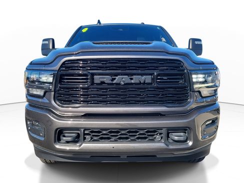 Used 2024 RAM 2500 Limited image 3