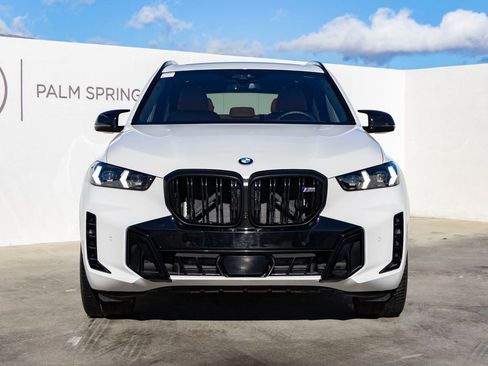 Used 2024 BMW X5 M60i image 4