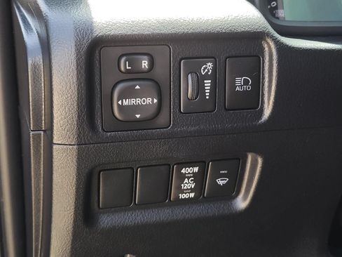 Used 2024 Toyota 4Runner SR5 Premium w/ Moonroof Package RWD image 26