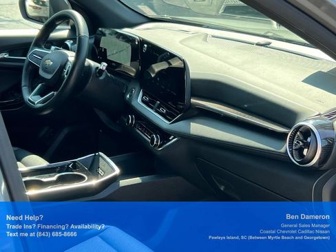 Used 2025 Chevrolet Equinox LT w/ Convenience Package II FWD image 25