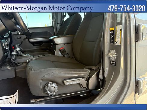 Used 2021 Jeep Gladiator Sport AWD/4WD image 12