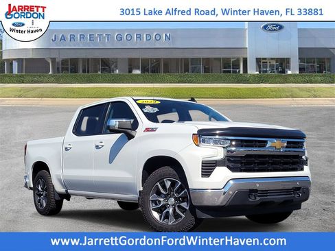 Used 2024 Chevrolet Silverado 1500 LT AWD/4WD image 1