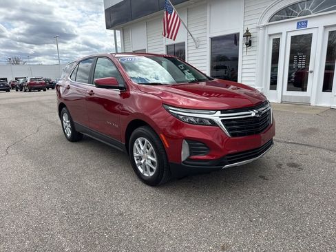 Certified 2023 Chevrolet Equinox LT image 3