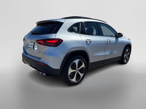New 2026 Mercedes-Benz GLA 250 image 5