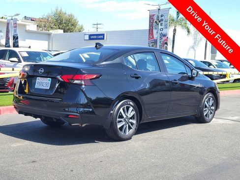 Used 2025 Nissan Versa SV w/ Trunk Package FWD image 4