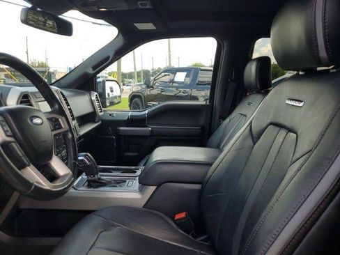 Used 2018 Ford F150 Platinum w/ Equipment Group 701A Luxury AWD/4WD image 25