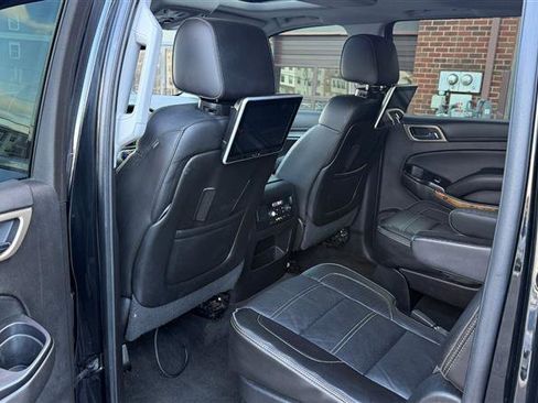 Used 2015 GMC Yukon XL Denali w/ Premium Package image 23