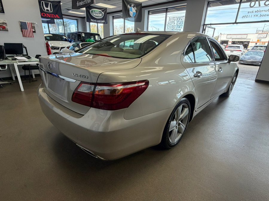 Used 2011 Lexus LS 460 w/ Comfort Pkg RWD image 13