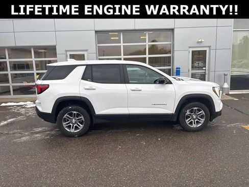 Used 2025 GMC Terrain Elevation image 8