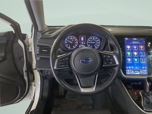 Used 2023 Subaru Outback Premium image 17