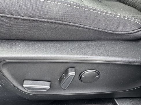Used 2023 Ford Escape Active AWD/4WD image 46