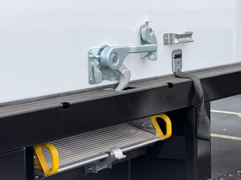 New 2026 Ford E-450 and Econoline 450 Super Duty w/ Power Equipment Group image 10