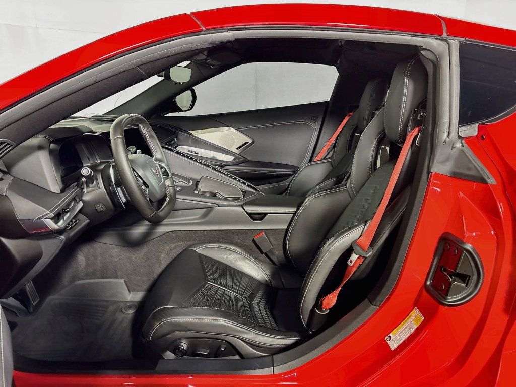 Used 2023 Chevrolet Corvette Stingray Preferred Cpe w/ Z51 Performance Package RWD image 11