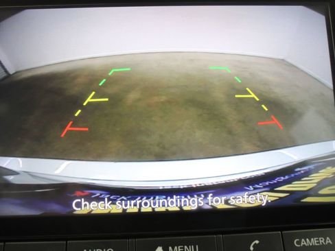 Used 2024 Nissan Altima 2.5 SV FWD image 13