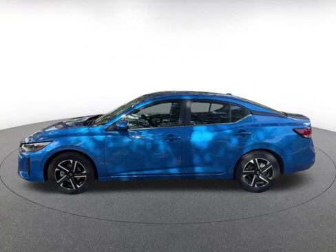 Used 2025 Nissan Sentra SV FWD image 9