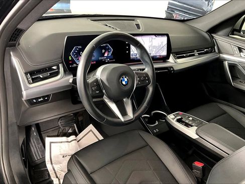 Used 2023 BMW X1 xDrive28i image 17