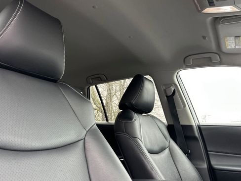 Used 2023 Toyota RAV4 XLE w/ XLE Grade Weather Package image 17