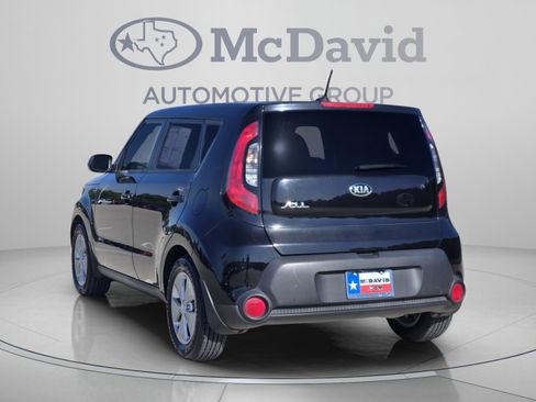 Used 2016 Kia Soul FWD image 4