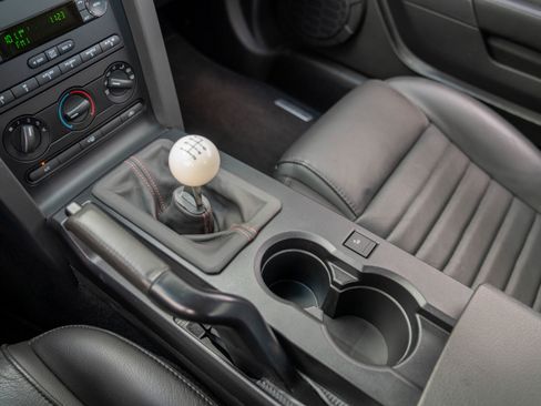 Used 2009 Ford Mustang Shelby GT500 image 25