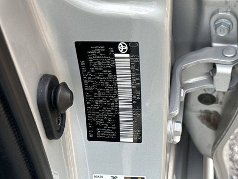 Used 2024 Toyota Corolla LE FWD image 26